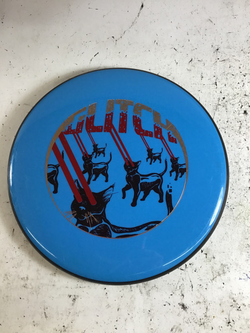 Vist Large View of Product Image Which is Used MVP NEUTRON GLITCH 144G Disc Golf Putter Royal Blue 150g