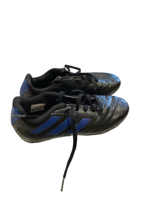 Vist Large View of Product Image Which is Used Adidas Soccer Cleats Black Junior 02