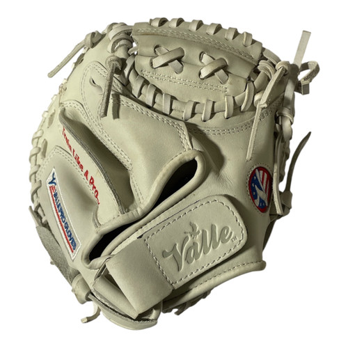 Vist Large View of Product Image Which is Used VALLE TRAINING MITT BB/SB Catchers LH Throw Silver 28"