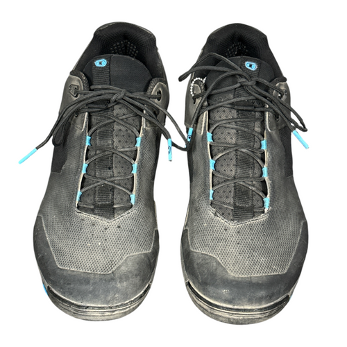 Vist Large View of Product Image Which is Used Bike Shoes Adult Black Senior 10.5