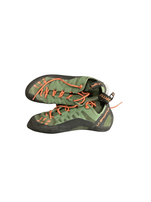 Vist Large View of Product Image Which is Used La Sportiva Climbing Shoes Senior 11