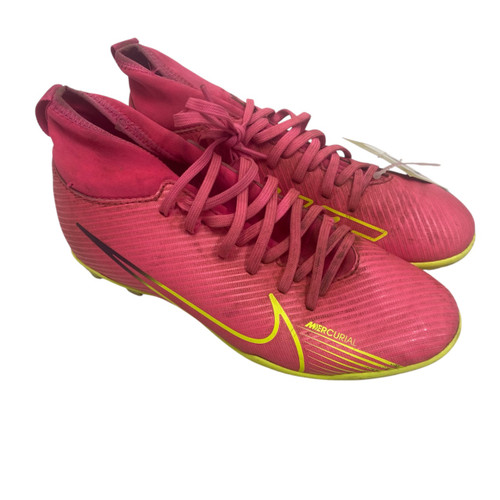 Vist Large View of Product Image Which is Used Nike Soccer Cleats Pink Junior 04