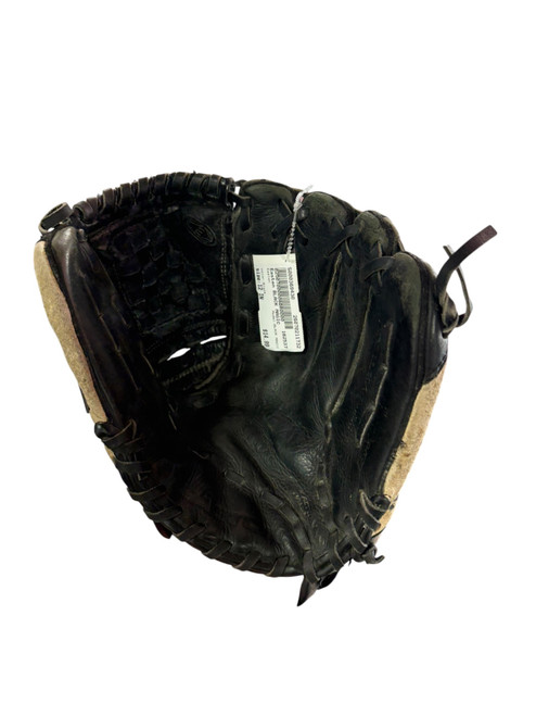 Vist Large View of Product Image Which is Used Easton BLACK MAGIC BB/SB Glove RH Throw Black 12"