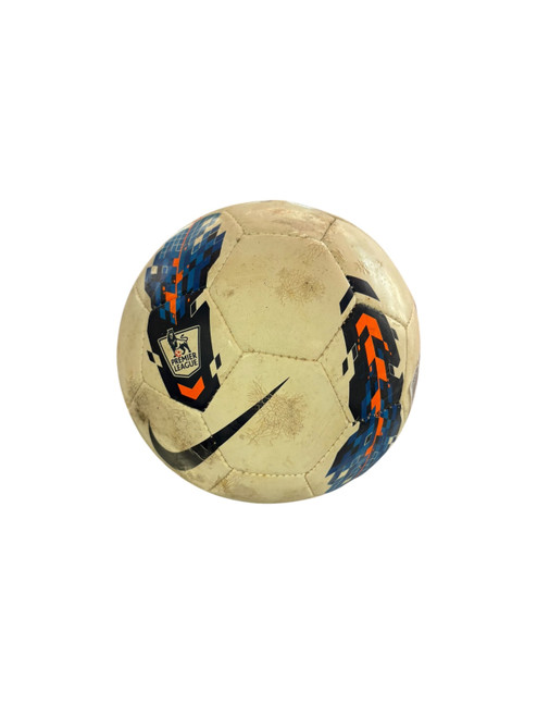 Vist Large View of Product Image Which is Used Nike All Size Soccer Ball White 1