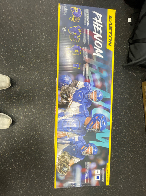 Vist Large View of Product Image Which is New Easton Phenom Kit Small
