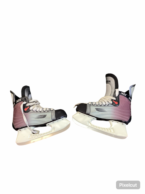 Vist Large View of Product Image Which is Used Bauer VAPOR XIV Senior Hockey Skate Senior 7.5