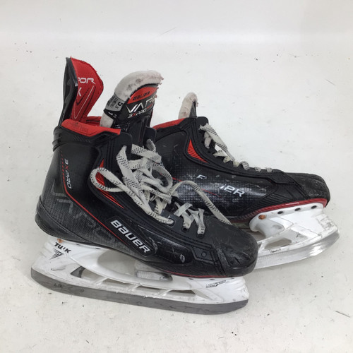 Vist Large View of Product Image Which is Used Bauer VAPOR 3X PRO SR 5.5 FIT 1 HOCKEY SKATE Intermediate Hockey Skate Intermediate 5.5