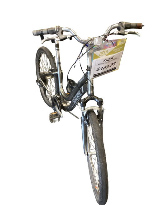 Vist Large View of Product Image Which is Used Trek NAVIGATOR 2.0 Hybrid/City Bike Mens Grey 56-58cm - LG Frame