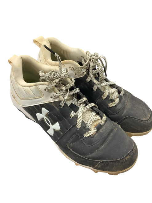 Vist Large View of Product Image Which is Used Under Armour UA LEADOFF BASEBALL CLEATS BB/SB Cleats White Senior 7