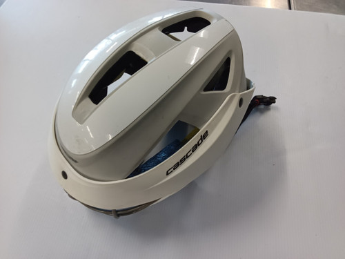 Vist Large View of Product Image Which is Used Cascade LX Lacrosse Helmet White One Size