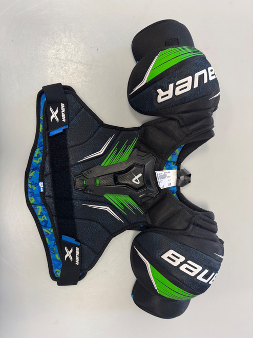 Vist Large View of Product Image Which is Used Bauer X Junior Shoulder Pads MD