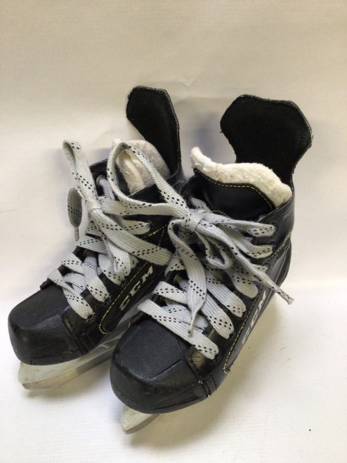 Vist Large View of Product Image Which is Used CCM 9040 Youth Hockey Skate Youth 12.0