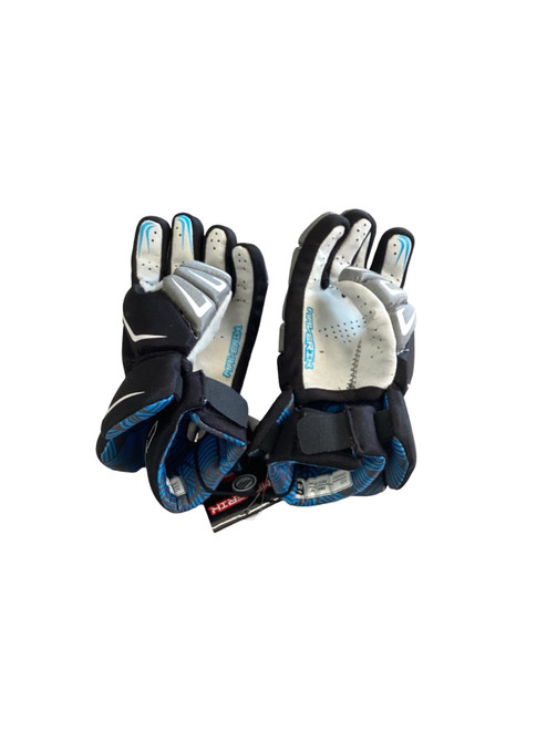 Vist Large View of Product Image Which is Used Maverik CHARGER Lacrosse Gloves Junior Black SM