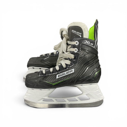Vist Large View of Product Image Which is Used Bauer XLS Junior Hockey Skate Junior 04