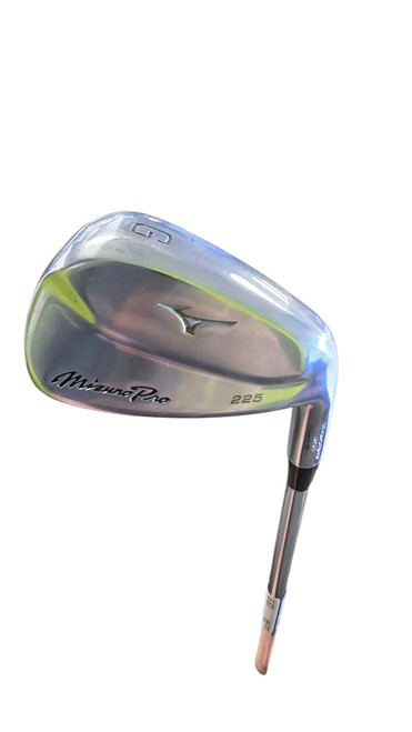 Vist Large View of Product Image Which is Used Mizuno MIZUNO PRO 225 GW Golf Wedge Mens RH Gap/Approach Wedge