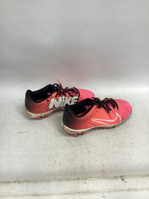 Vist Large View of Product Image Which is Used Nike DIAMOND BB/SB Cleats Pink Junior 04