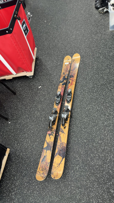 Vist Large View of Product Image Which is Used CHRONIC BLEND Mens DH Ski/Binding Brown 172 cm
