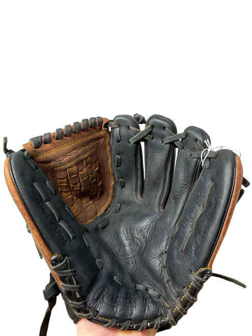 Vist Large View of Product Image Which is Used Rawlings PREMIUM SERIES D1200BC BB/SB Glove RH Throw Brown 12"