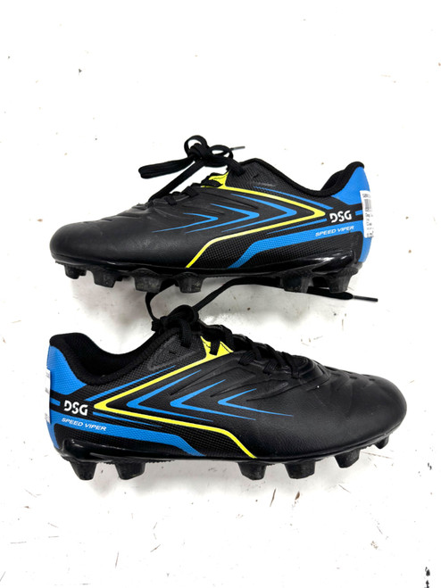 Vist Large View of Product Image Which is Used Dsg Soccer Cleats Black Junior 02