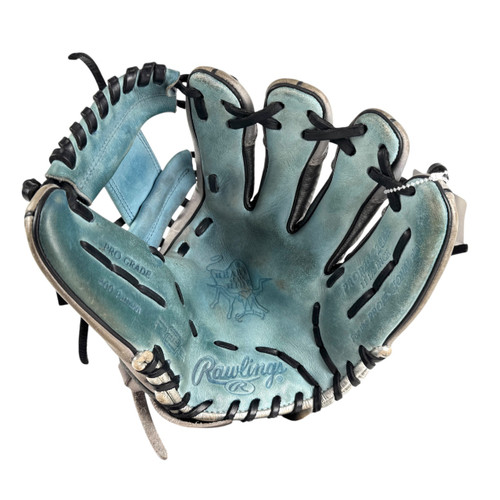 Vist Large View of Product Image Which is Used Rawlings HEART OF THE HIDE PROR204-2CBH Fielders Glove RH Throw 11.5"