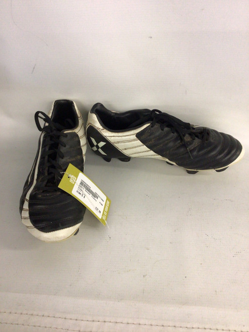 Vist Large View of Product Image Which is Used Umbro Soccer Cleats Black Senior 8