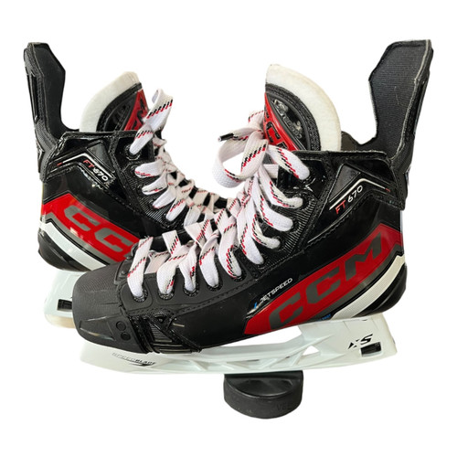 Vist Large View of Product Image Which is Used CCM JET SPEED FT670 Senior Hockey Skate Senior 7.5
