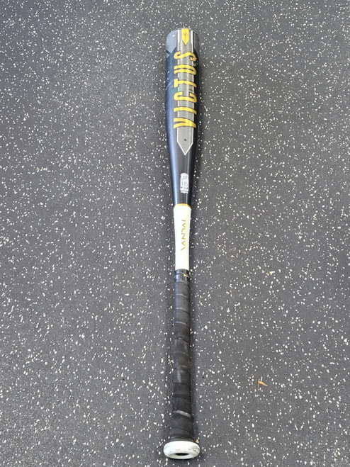 Vist Large View of Product Image Which is Used Victus VANDAL BB/SB USSSA 2 5/8 Bat 31"