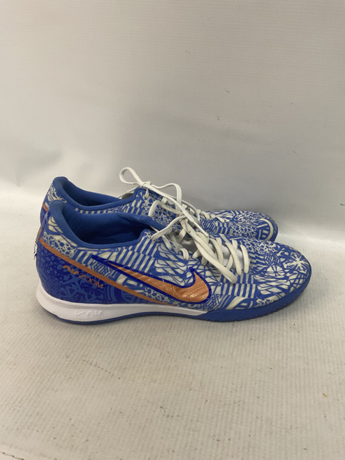 Vist Large View of Product Image Which is Used Nike Soccer Indoor Shoes Royal Blue And White Senior 8