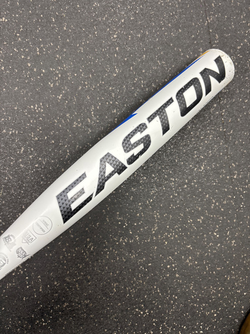 Vist Large View of Product Image Which is Used Easton GHOST ALLOY shotime 2022 Fastpitch Bat 30/19 -11