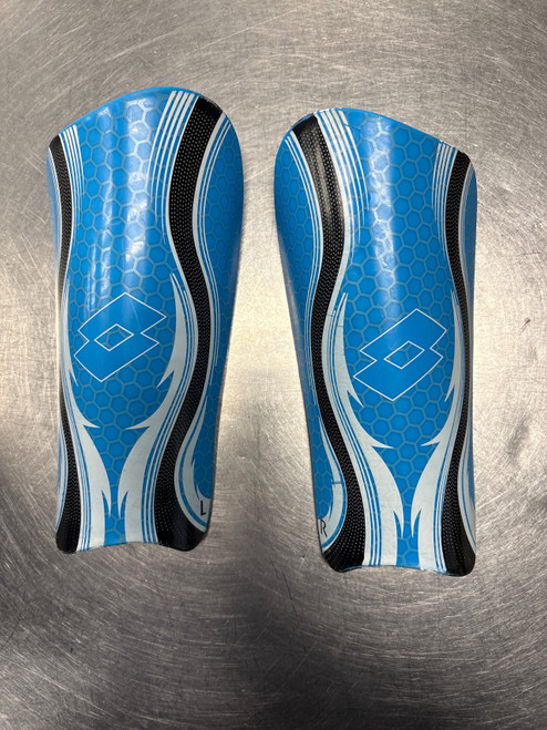 Vist Large View of Product Image Which is Used Lotto Soccer Shin Guards Junior Royal Blue MD