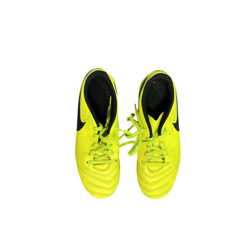 Vist Large View of Product Image Which is Used Nike Soccer Cleats Yellow Junior 05