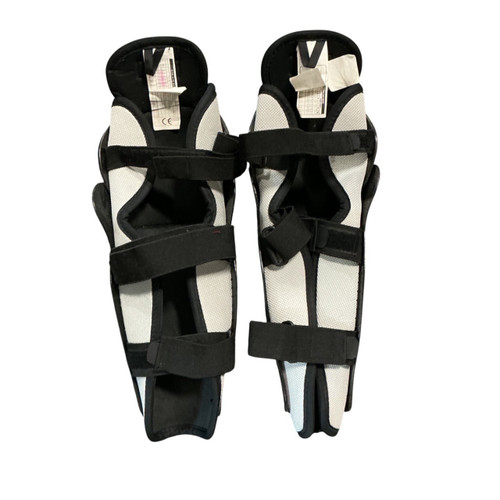 Vist Large View of Product Image Which is Used Nike BLACK SHINGUARDS Junior Shin Guards Black 13"