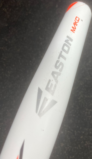 Vist Large View of Product Image Which is Used Easton MAKO BB/SB USSSA 2 5/8 Bat 31"