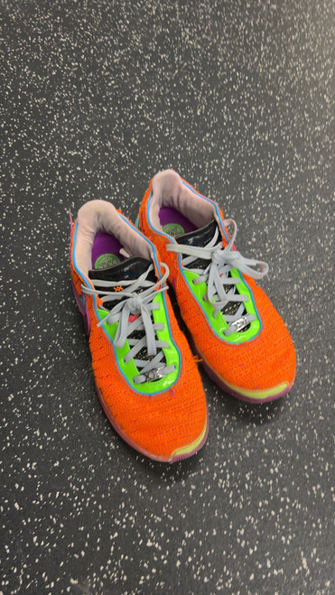 Vist Large View of Product Image Which is Used Nike JORDAN Basketball Shoes M Orange Senior 12
