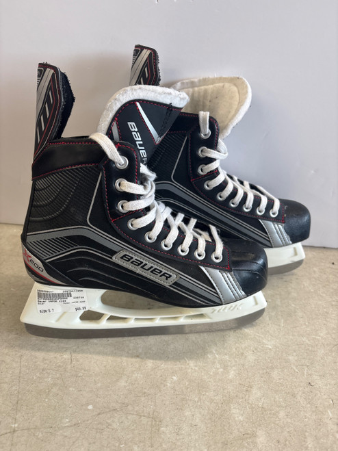 Vist Large View of Product Image Which is Used Bauer VAPOR X200 Senior Hockey Skate Senior 7
