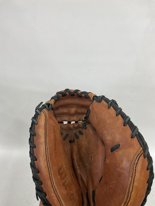 Vist Large View of Product Image Which is Used Wilson A500 BB/SB Catchers RH Throw Brown 31 1/2"