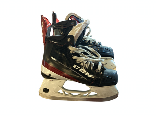 Vist Large View of Product Image Which is CCM JETSPEED VIBE Intermediate Hockey Skate Intermediate 4.0
