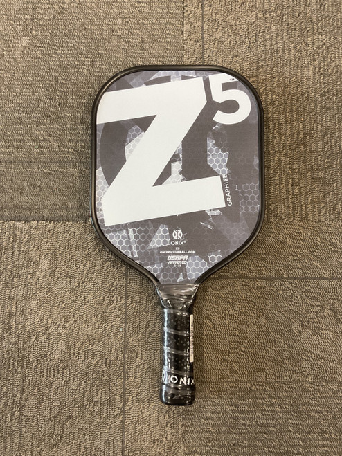 Vist Large View of Product Image Which is Used Onix Z5 GRAPHITE Pickleball Racquet Black