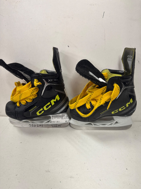 Vist Large View of Product Image Which is Used CCM TACKS XF80 Youth Hockey Skate Youth 09.0