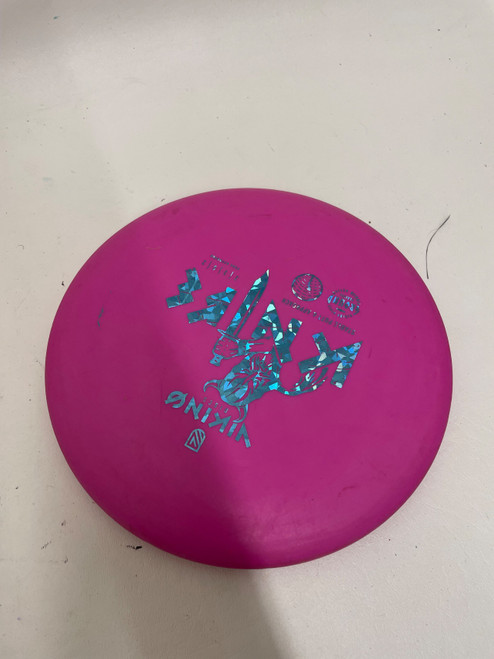 Vist Large View of Product Image Which is Used KNIFE Disc Golf Putter Pink