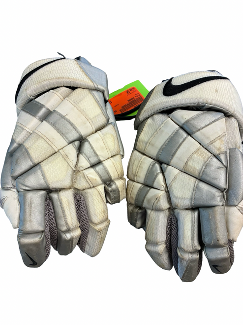 Vist Large View of Product Image Which is Used Nike VANDAL Lacrosse Gloves Junior White SM