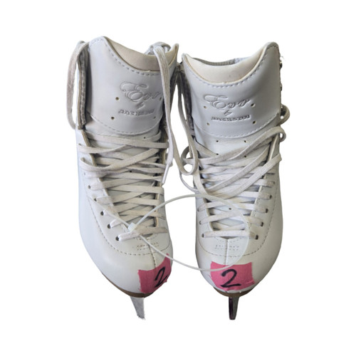 Vist Large View of Product Image Which is Used Jackson EVO FIGURE SKATES 2R Girls Figure Skate White Junior 02