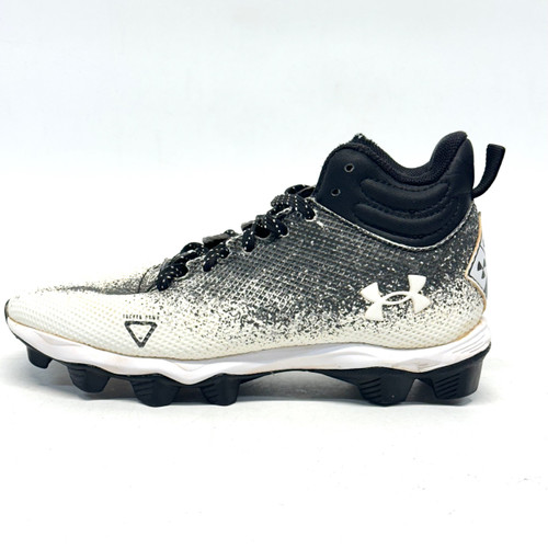 Vist Large View of Product Image Which is Used Under Armour SPOTLIGHT FRANCHISE Jr FB Cleats Black And White Junior 02.5