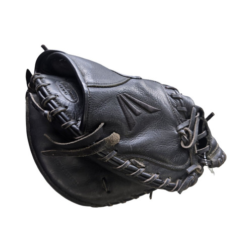 Vist Large View of Product Image Which is Used Easton BLACKSTONE BB/SB Catchers RH Throw Black 32 1/2"