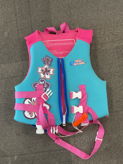 Vist Large View of Product Image Which is Used HEY SPLASH Youth PFD Pink S/M