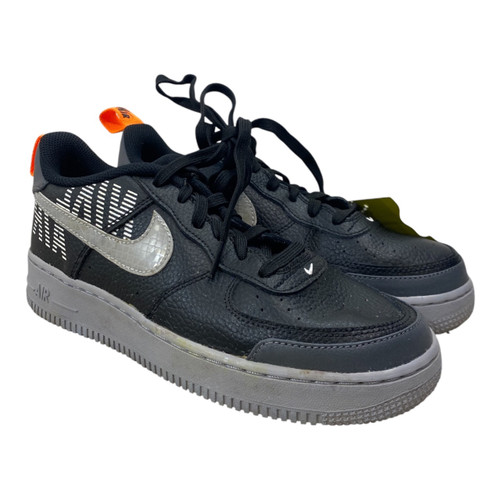 Vist Large View of Product Image Which is Used Nike Basketball Shoes Y Black Youth 06.5