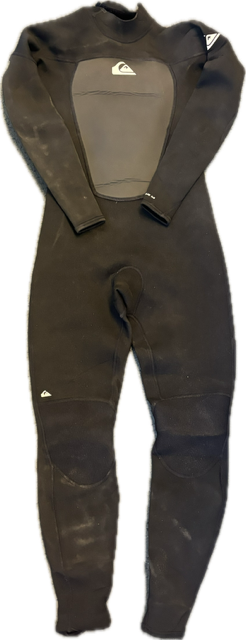 Vist Large View of Product Image Which is Used Quiksilver Junior Full Wetsuit Black JR 14