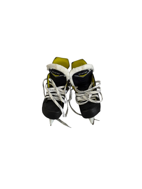Vist Large View of Product Image Which is Used CCM TACKS 4092 Youth Hockey Skate Youth 09.0