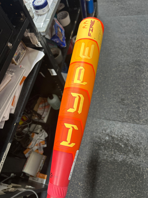 Vist Large View of Product Image Which is Used Easton HYPEFIRE BB/SB USSSA 2 3/4 Bat 32"