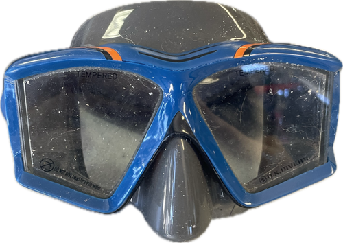 Vist Large View of Product Image Which is Used US Divers Underwater Mask Navy Blue